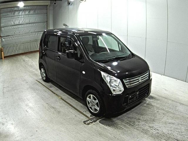 2101 Suzuki Wagon r MH34S 2014 г. (LAA Okayama)